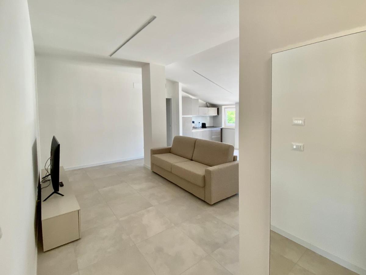 Em Apartments Lignano Sabbiadoro Dış mekan fotoğraf
