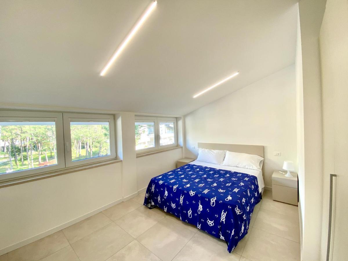 Em Apartments Lignano Sabbiadoro Dış mekan fotoğraf