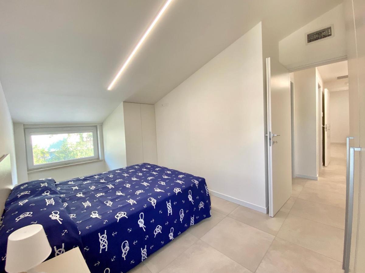 Em Apartments Lignano Sabbiadoro Dış mekan fotoğraf