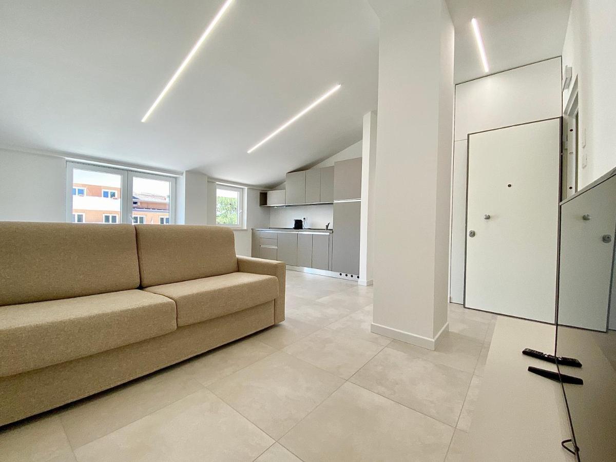 Em Apartments Lignano Sabbiadoro Dış mekan fotoğraf